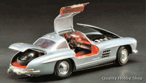   16 scale 1955 Mercedes 300SL Gullwing Coupe plastic model kit#11227