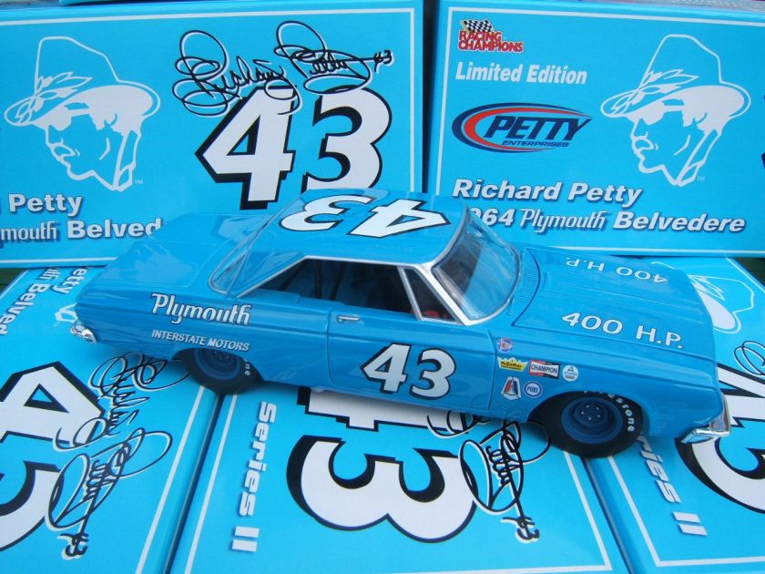 RC 1/24 Richard Petty #43 *1964 Plymouth Belvedere* NIB  