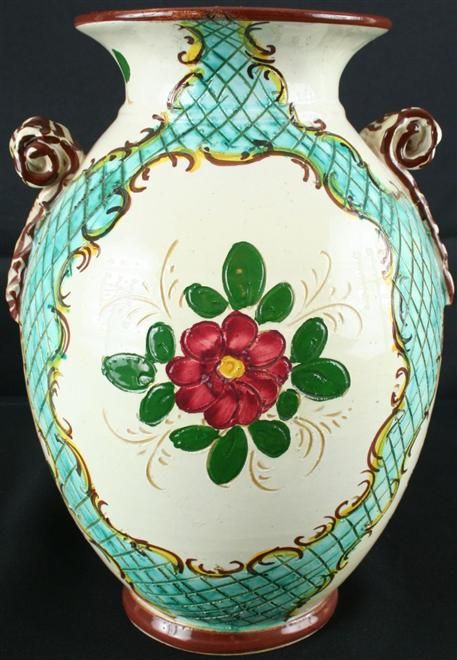 VINTAGE ITALIAN HAND PAINTED MAJOLICA DERUTA VASE  