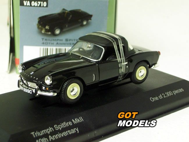 TRIUMPH SPITFIRE 1/43 CORGI VANGUARDS BLACK VA06710  