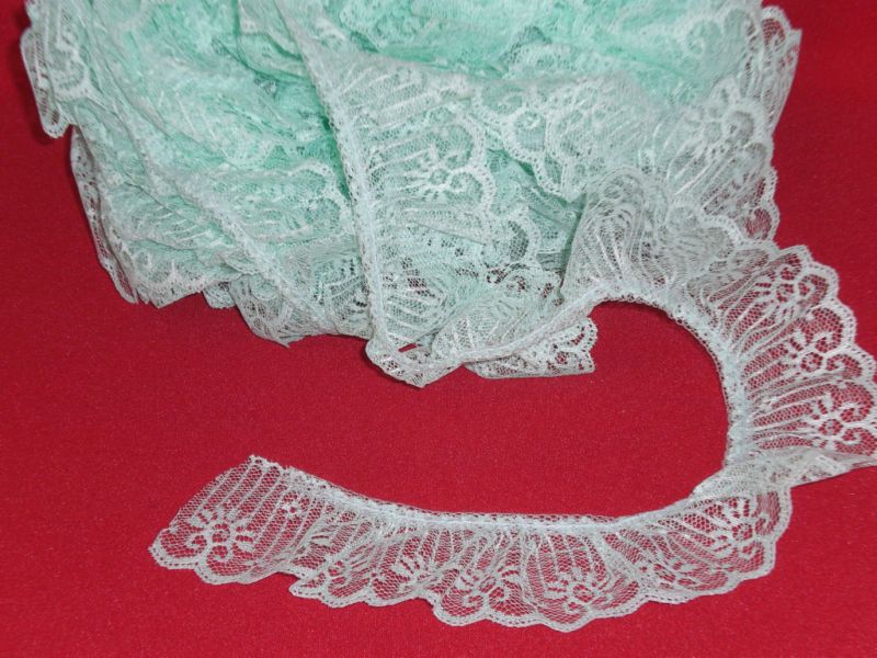 Wide Lace Ruffle Trim Edging 50 Yrs  