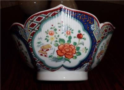 Imari Ware Japan Bowl 8 Floral  