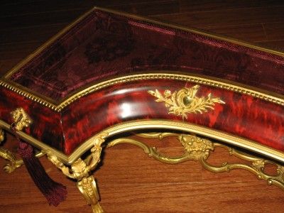   19TH CENTURY LOUIS XV RED TORTOISE TABLE VITRINE GUILT BRONZE  