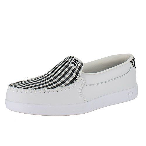 The Villain from DC is a slip on style of board shoe featuring a 