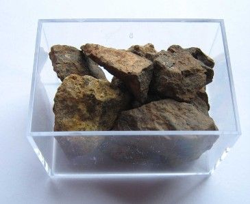 METEORITES NWA UNCLASSIFIED MINIMUM 75GRAMS PER BOX  