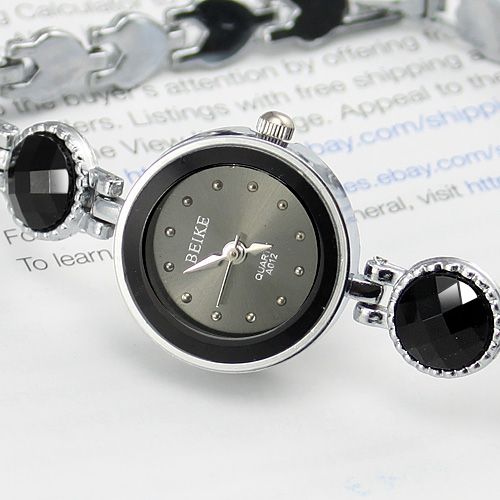 description type wristwatch watch movement quartz movement watch face 