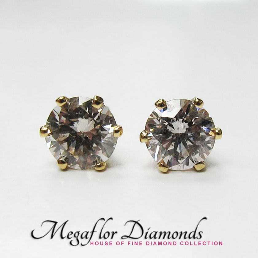 03 ct Round tud Earrings