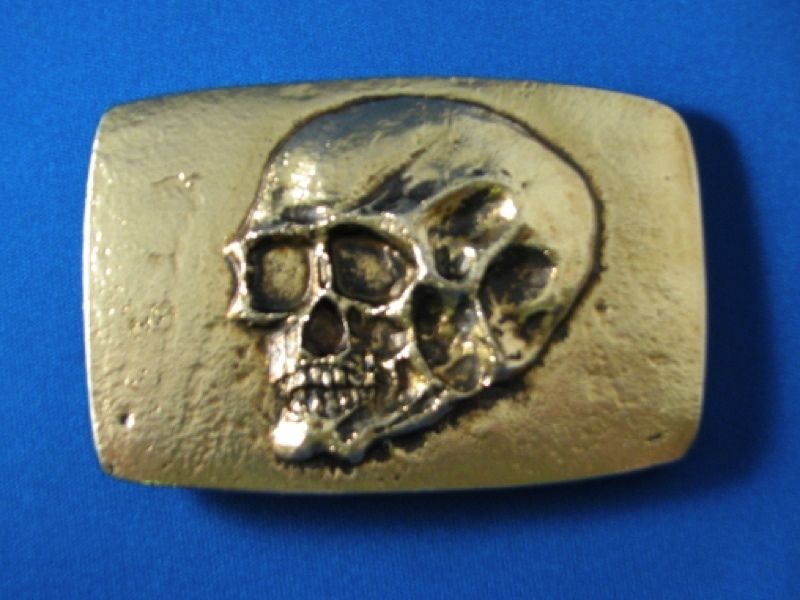 Tomb Raider Skull Belt Buckle, Solid Metal, Gold  