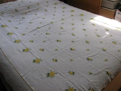 Fantastic Vintage Antique Tablecloth Linen Banquet Size 57x84 Yellow 