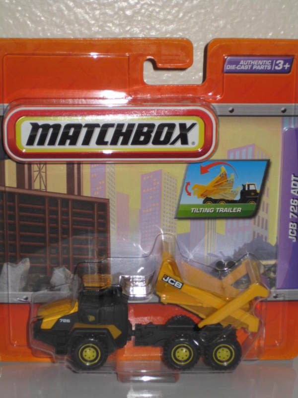 Matchbox JCB 726 ADT Dump Truck w/ WORKING DUMP BED  