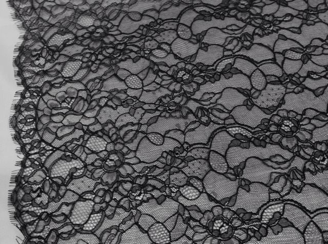 BLACK FLORAL CHANTILLY BRIDAL LACE FABRIC 36 WIDE BY THE YARD  