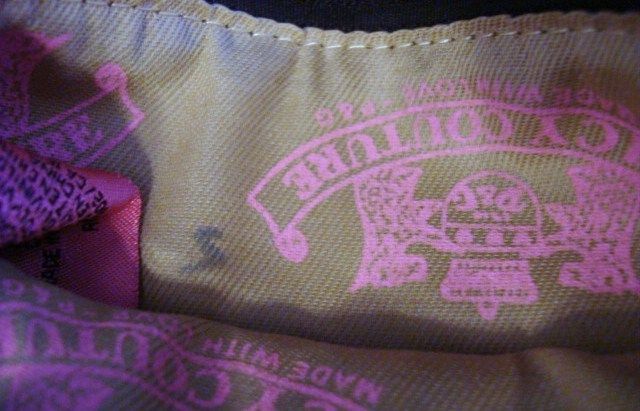 JUICY COUTURE Preppy Royalty WRISTLET PURSE BAG White Womens Ladies 