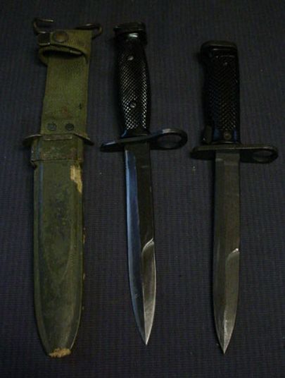 LOT 3 VINTAGE US MILITARY M7 & M6 BAYONETS W/ SCABBARD  