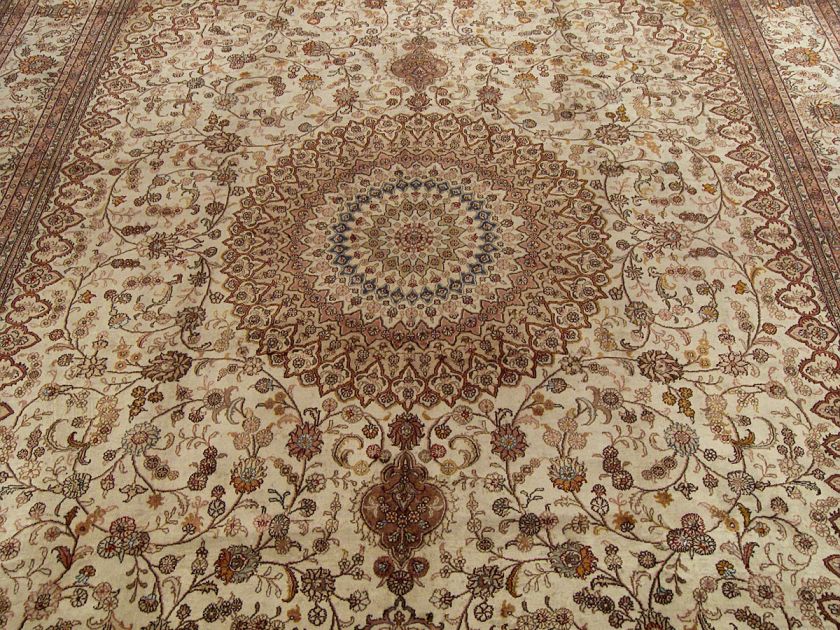 x12 Beautiful Handmade Hand Knotted Carpet Fine Silk Isfahan Rug 