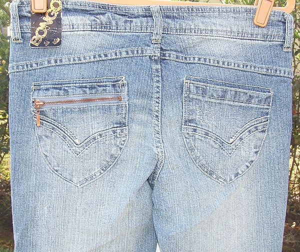 BONGO JEANS BLUE DESTROYED DENIM STUDDED ZIPPER LOW RISE SLIM SKINNY 