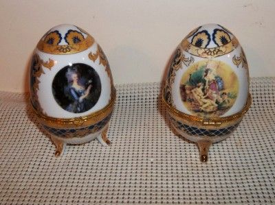 Egg Trinket Box Vecceli Italy Porcelain Footed VINTAGE  