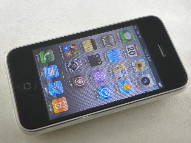APPLE IPHONE 3GS 16GB 16 GB WHITE CELL T MOBILE AT&T UNLOCKED 