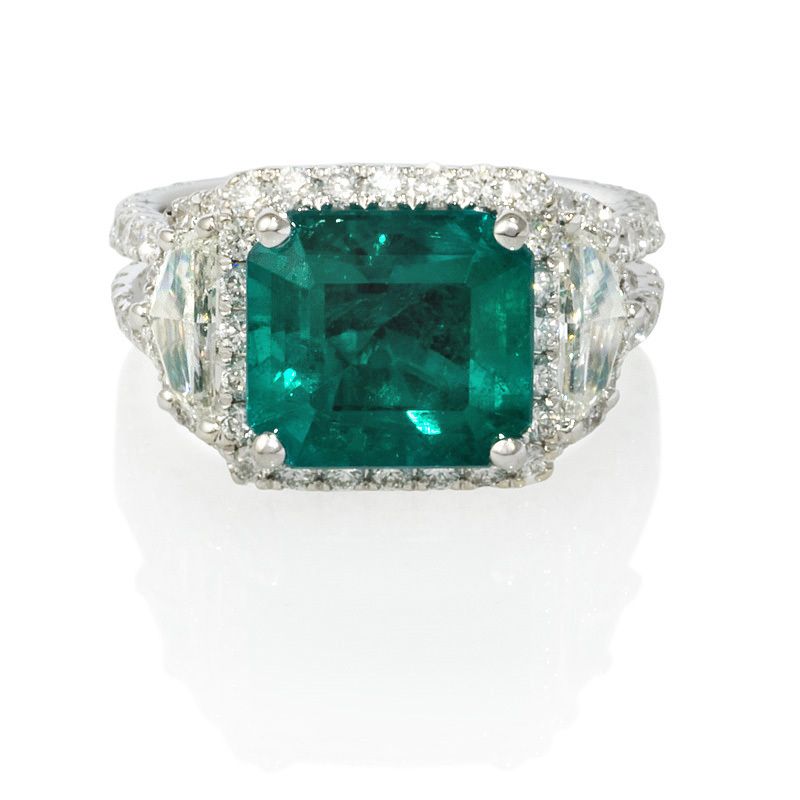 18K WHITE GOLD DIAMOND & EMERALD RING  