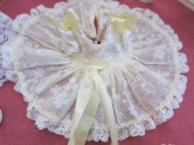   Vogue Ginny 1955 Yellow Organdy (Matches Ginnettes) 8 doll  