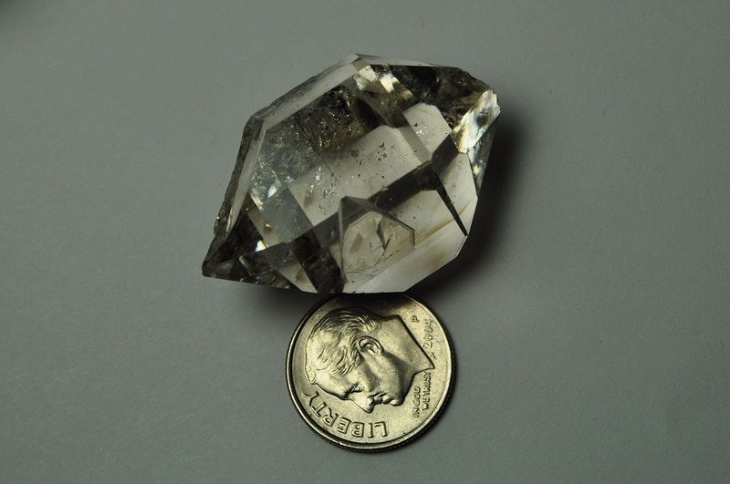 35mm Smoky Herkimer diamond (New York) quartz crystal 18.15grams 90 