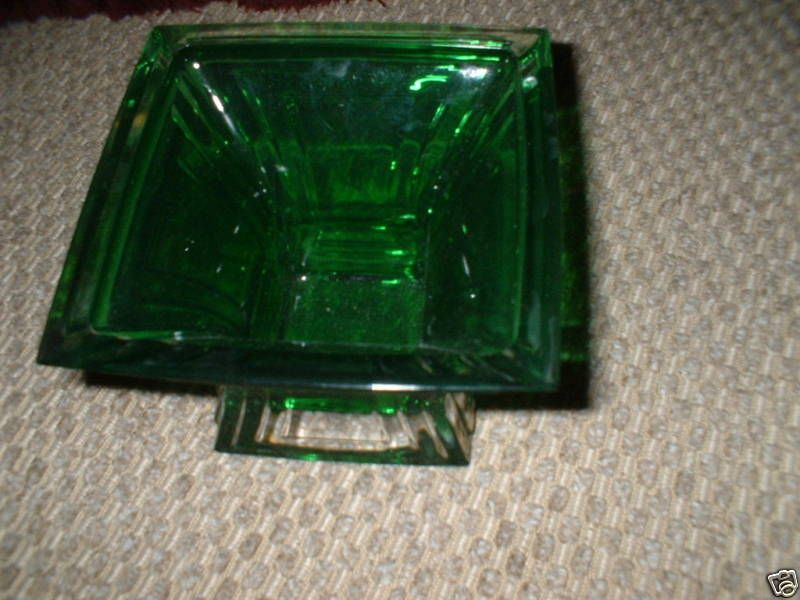 VASE MIKASA CZECH REPUBLIC CRYSTAL VOTIVE GREEN  