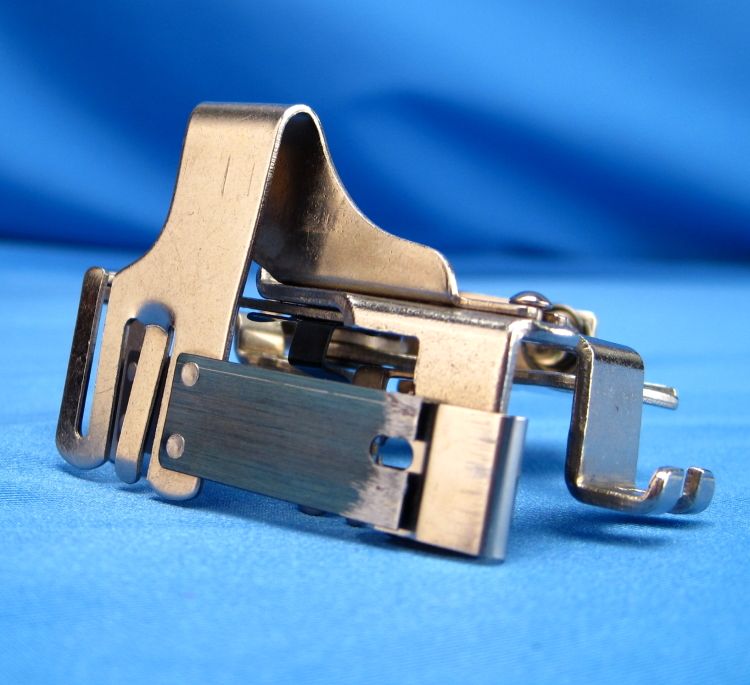   Singer Featherweight 221 Ruffler ~ Sewing Machine Attachment  