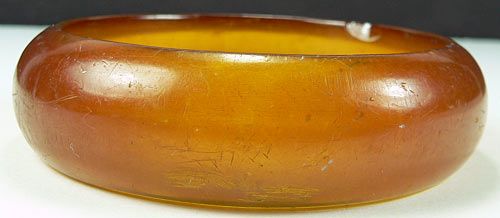   Old Butterscotch BAKELITE Amber Color Bangle Bracelet Size 7.5  