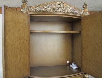   COLLECTION ELEGANT BEDROOM SIENNA ARMOIRE HUTCH / CLOSET/WARDROBE