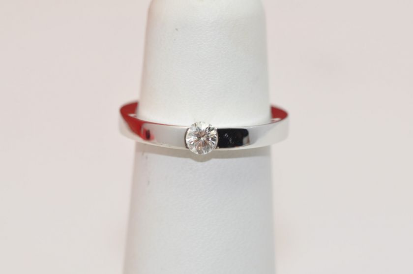 Cartier 18K White Gold Solitaire Diamond Ring w/Pouch  