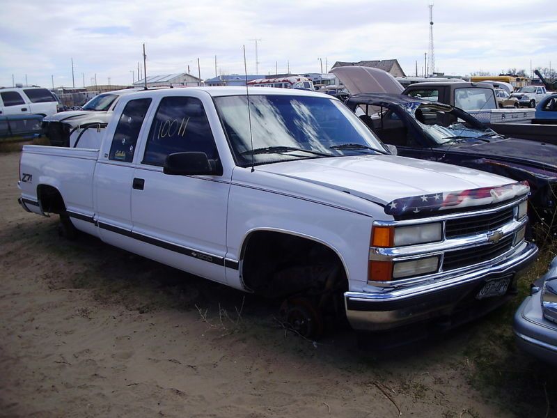 96 99 CHEVY 1500 PICKUP DASH SPEEDOMETER BEZEL TRIM  