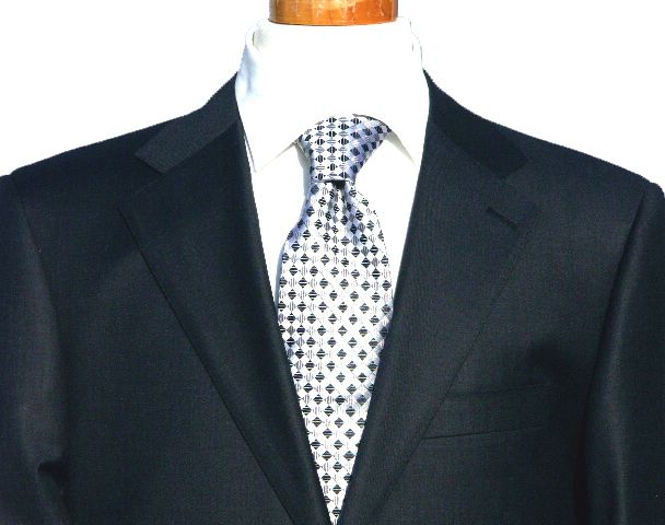 New M.Valentino Solid Charcoal Gray 2B Mens Dress Suit  