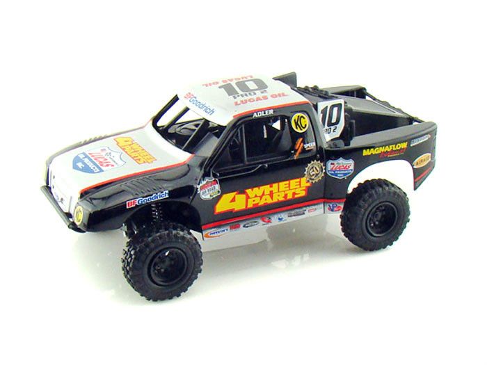   Racing Truck 4 Wheel Parts Lucas Oil Racing NEW RAY 124 Scale  