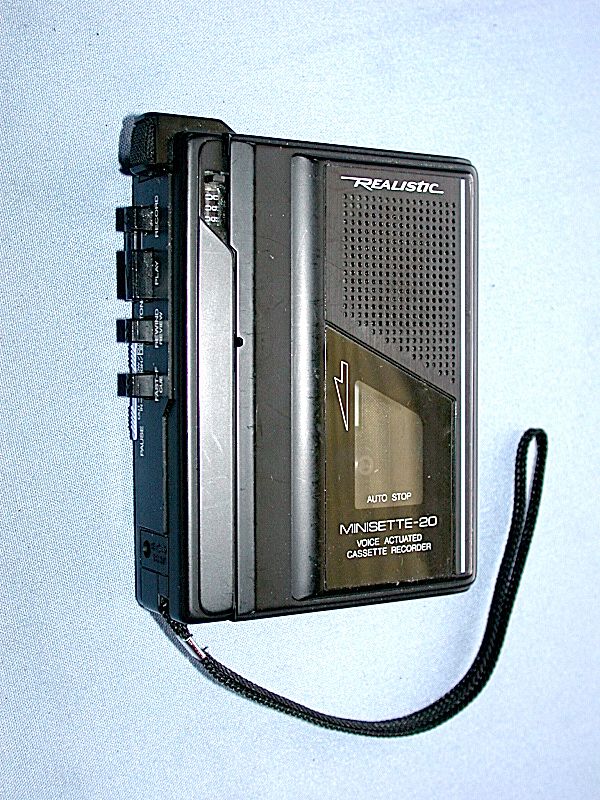 Realistic Voice Activated Minisette 20 Cassette Hand Held Recorder 